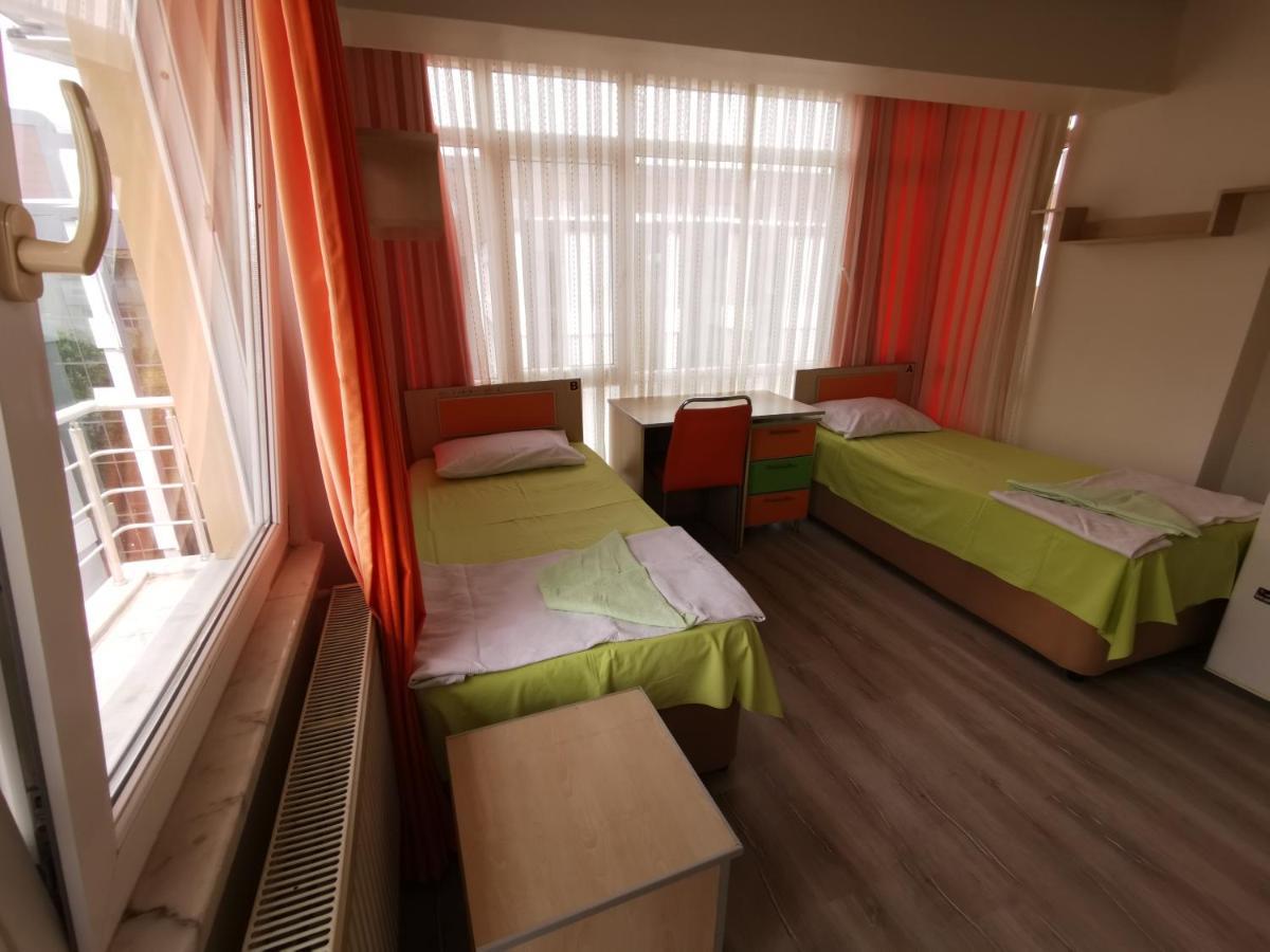 恰纳卡莱 恰纳卡菜校园旅馆旅舍 外观 照片