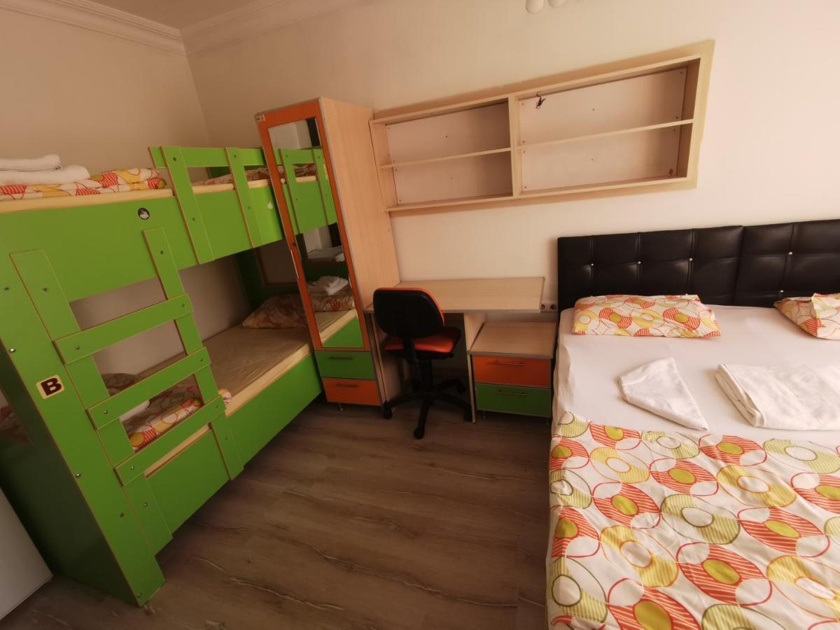 恰纳卡莱 恰纳卡菜校园旅馆旅舍 外观 照片