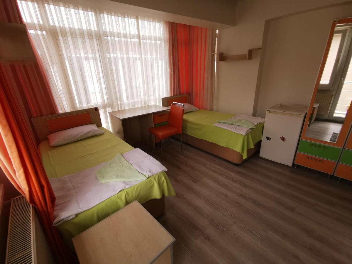 恰纳卡莱 恰纳卡菜校园旅馆旅舍 外观 照片